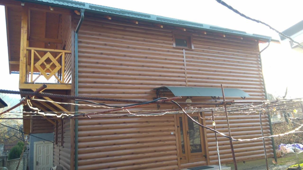 Базилік Hotel ยาเรมชา ภายนอก รูปภาพ