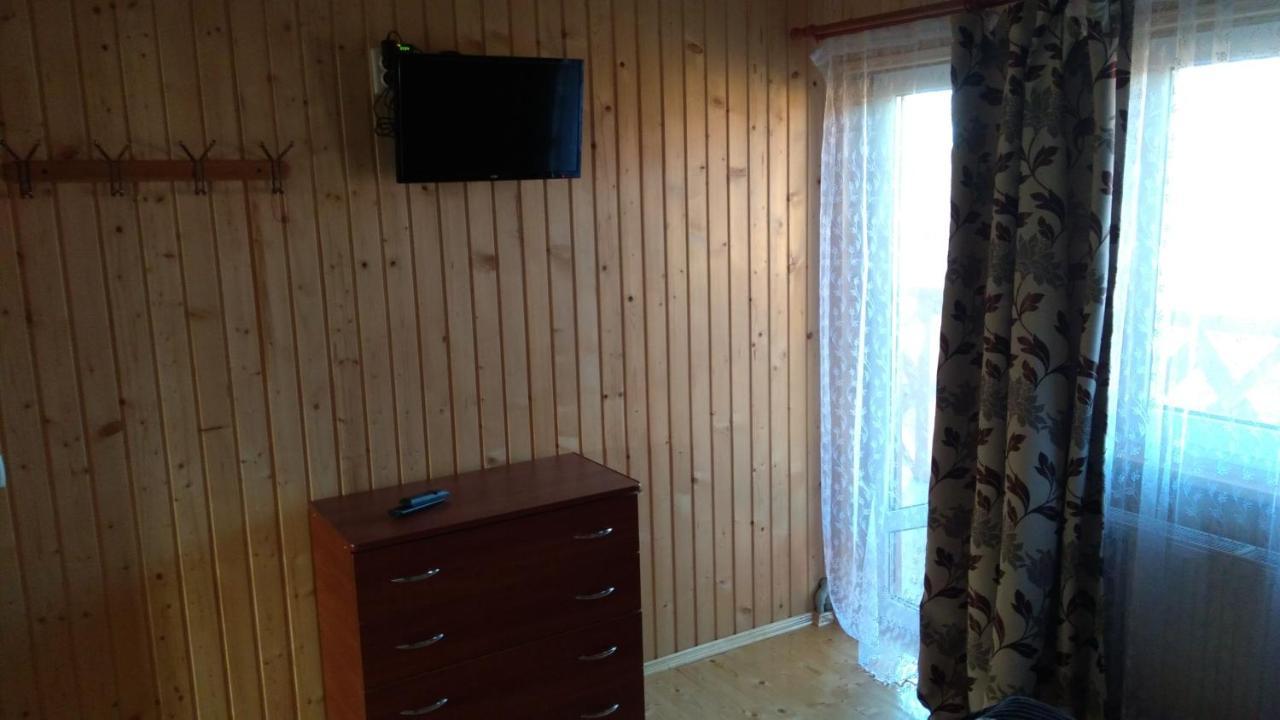 Базилік Hotel ยาเรมชา ภายนอก รูปภาพ